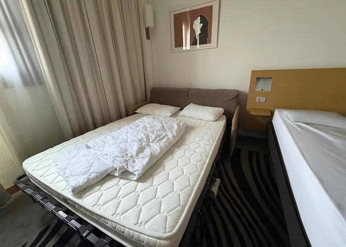 Hotel Ibis Milano Ca\' Granda